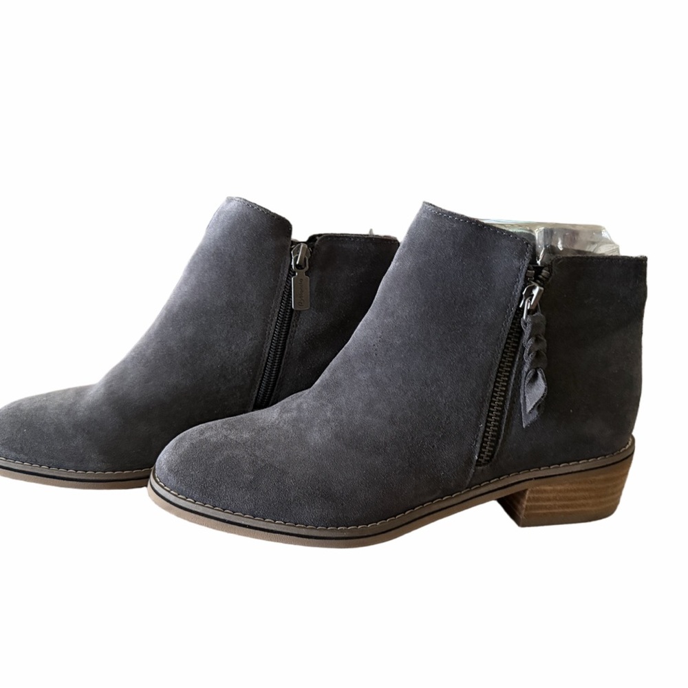 Blondo Waterproof Dark Grey Suede Ankle Boots | Size 8.5